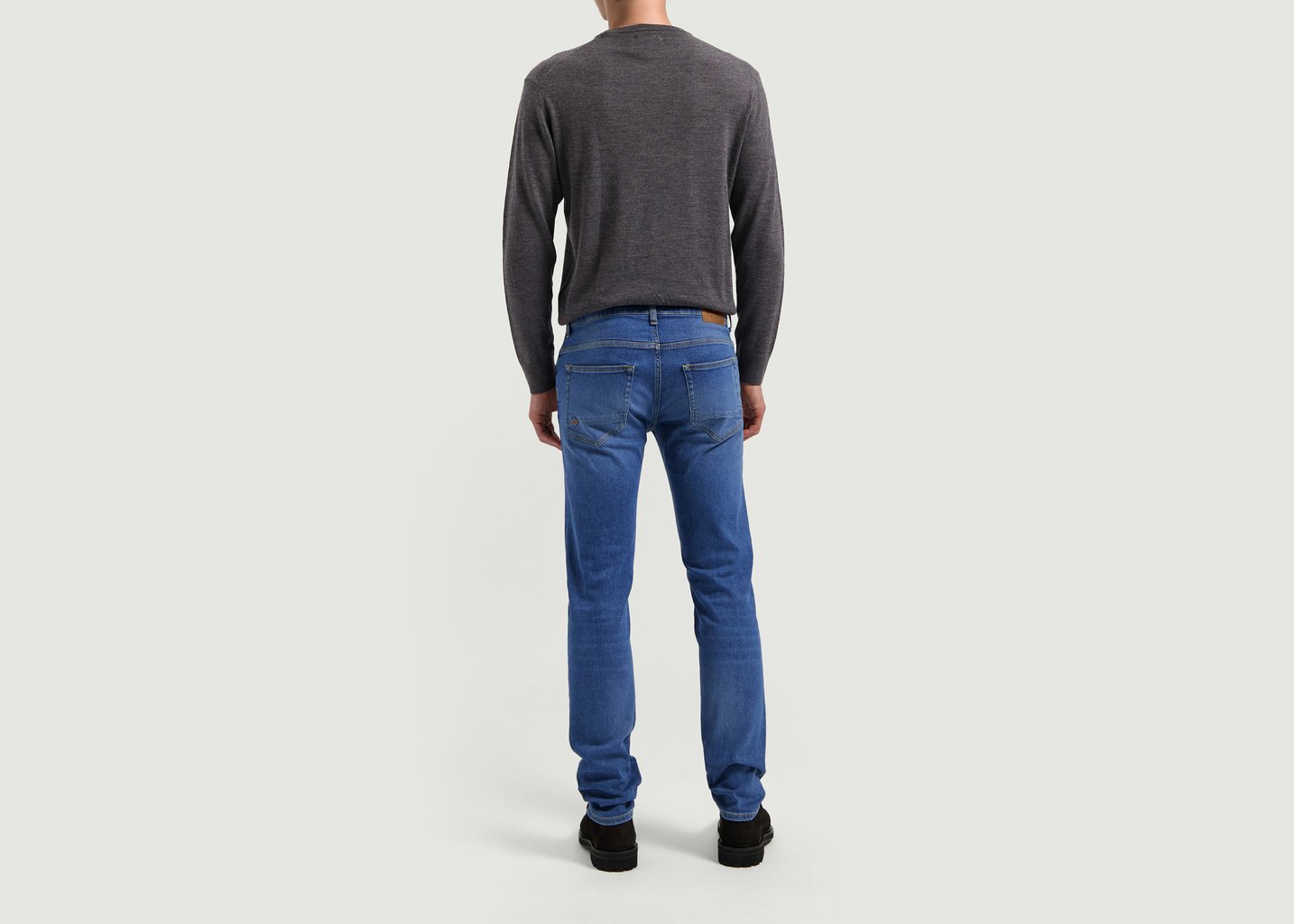 L'exception Jean Dunn Low Tapered Bleu Mud Jeans