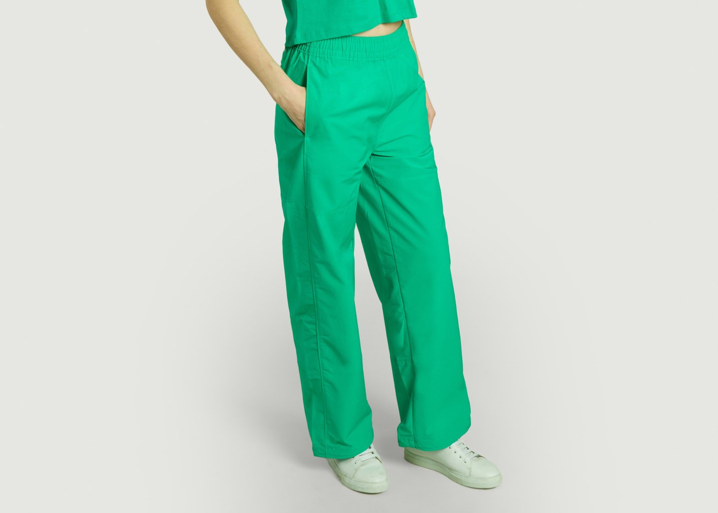 L'exception Jogging Essential Vert The North Face