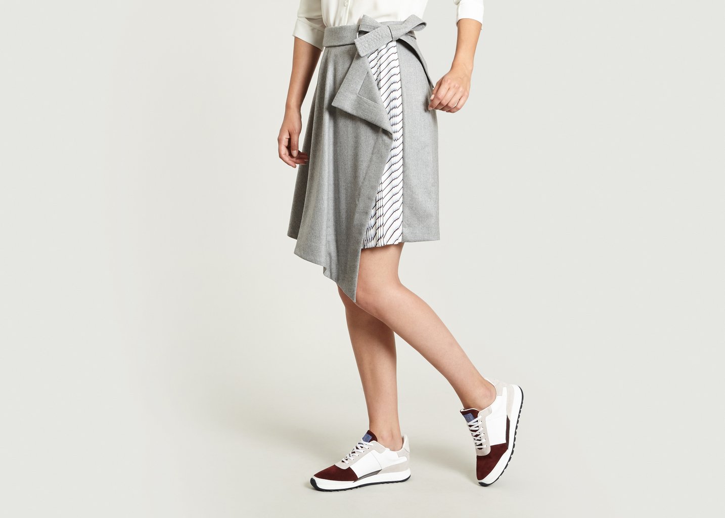 L'exception Jupe Courte Plissée Gris Léger Carven
