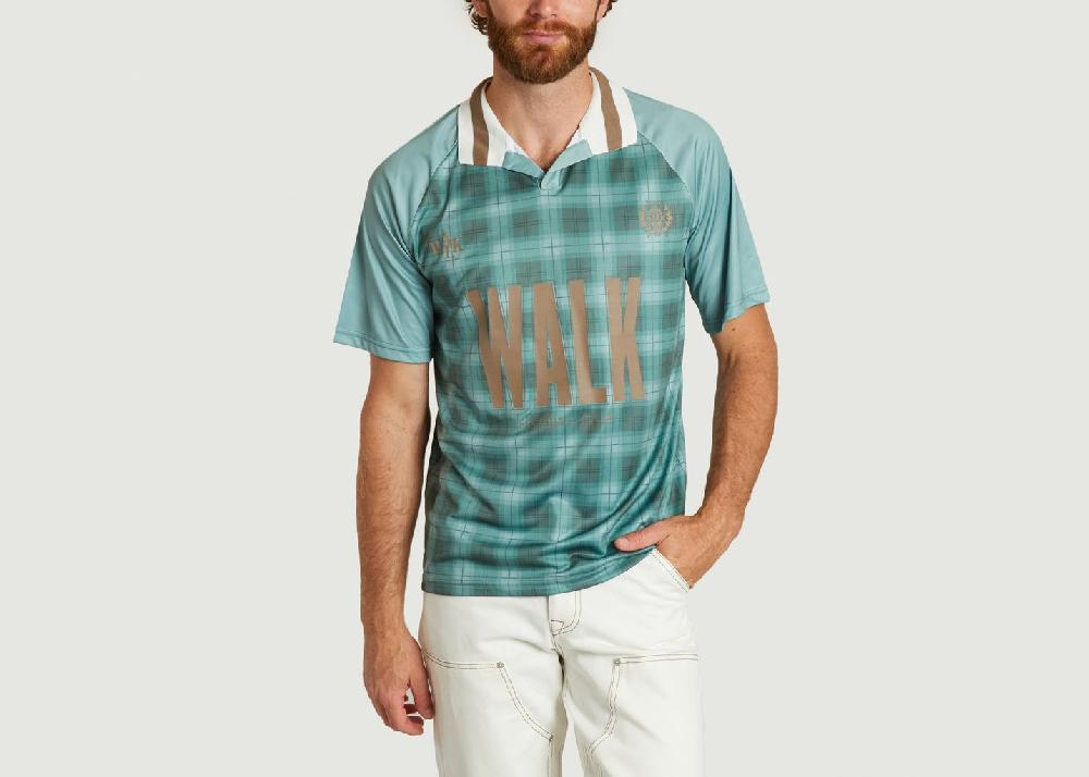 L'exception Le Maillot De Foot Vert Walk In Paris