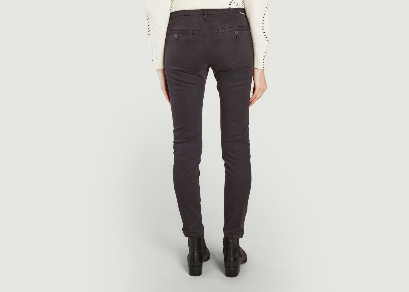 L'exception Pantalon Ajusté Sandy Noir Oxydé Reiko