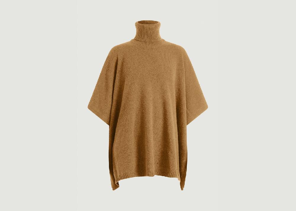 l'exception Poncho Angela Sable Linnea Lund