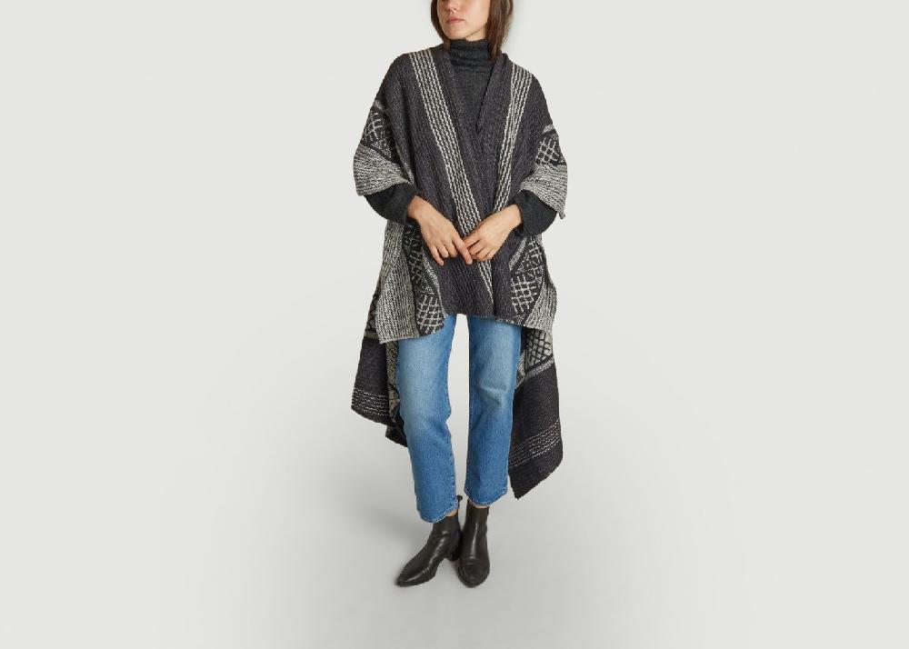 L'exception Poncho De Luz Gris Adriana Santacruz