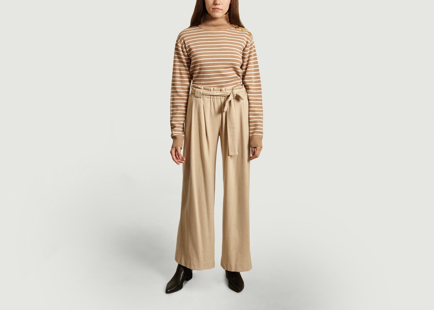 L'exception Pull Layia Camel By Malene Birger