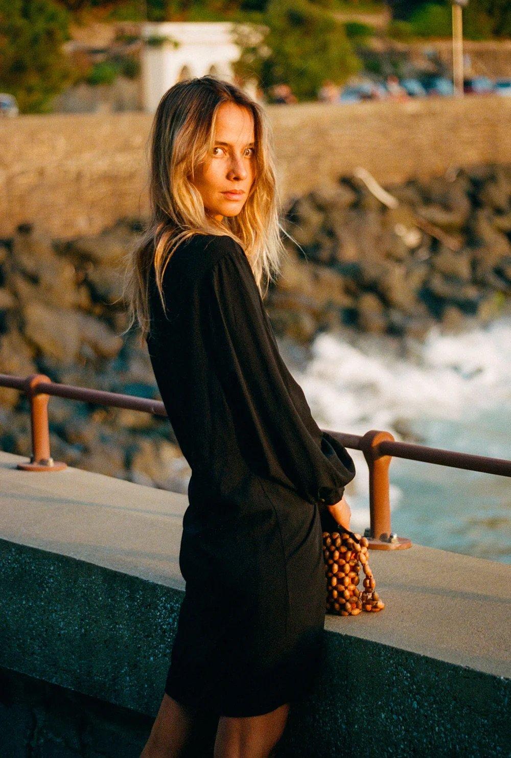 L'exception Robe Isabella Noir Nénés Paris