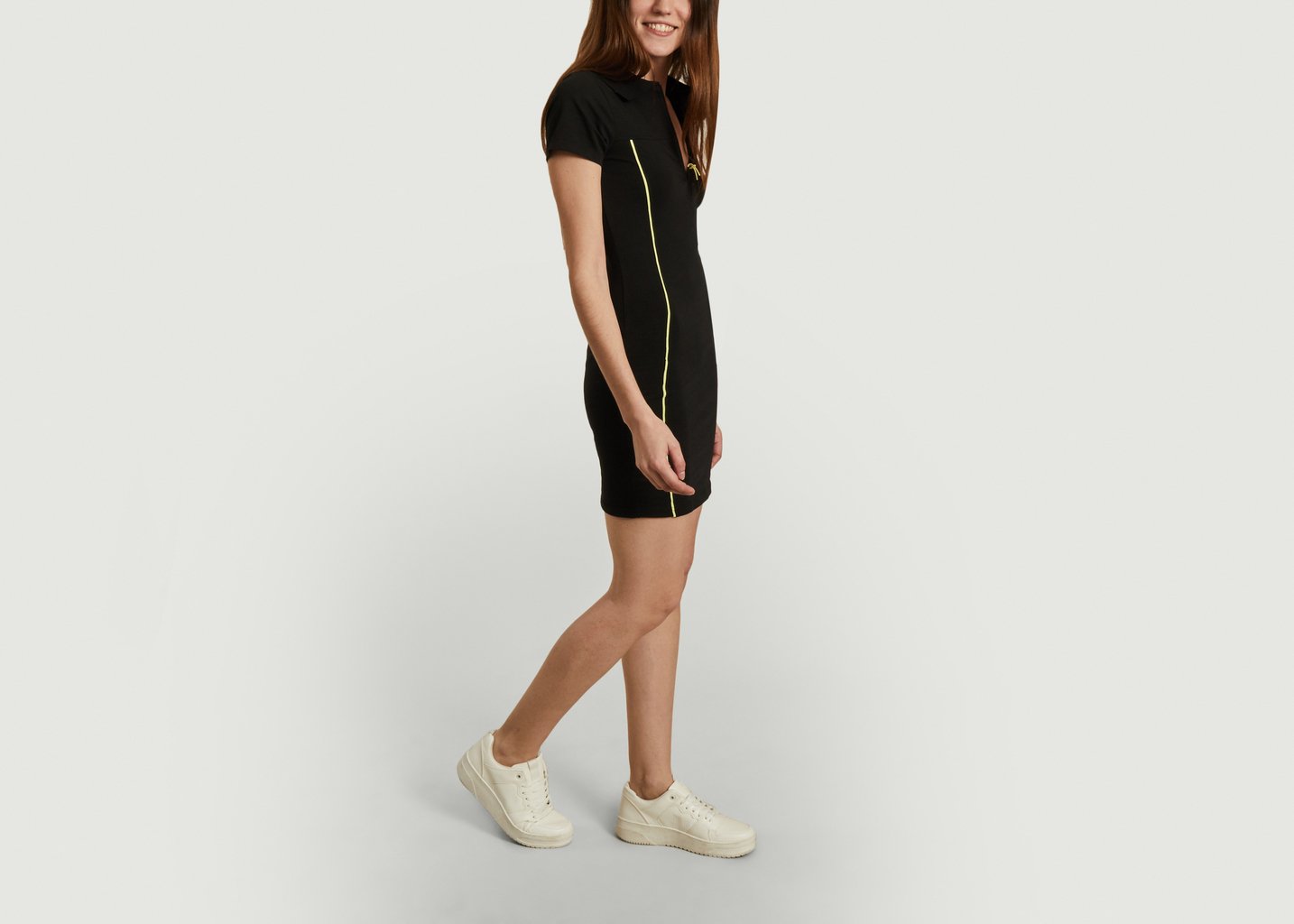 L'exception Robe Lara Noir Ellesse