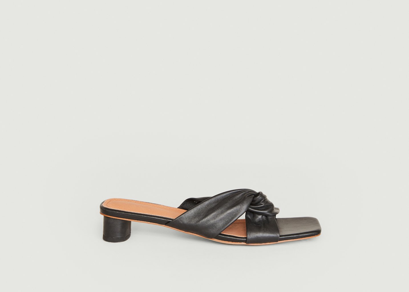 L'exception Sandales En Cuir Huma Noir Suncoo