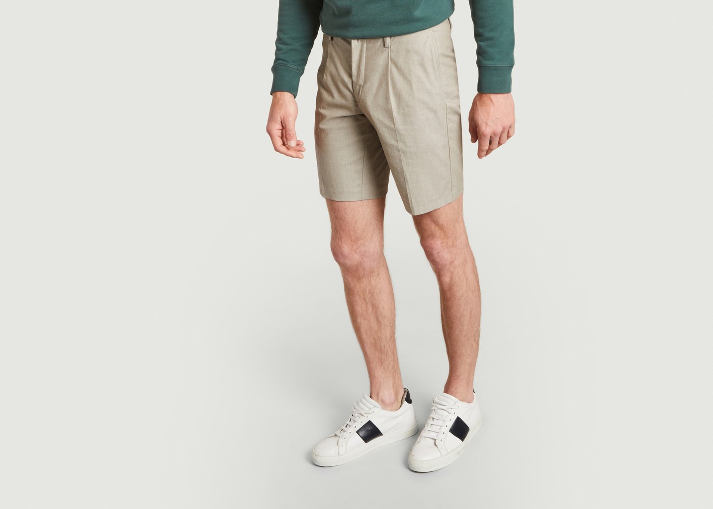 L'exception Short à Pinces Beige JagVi Rive Gauche