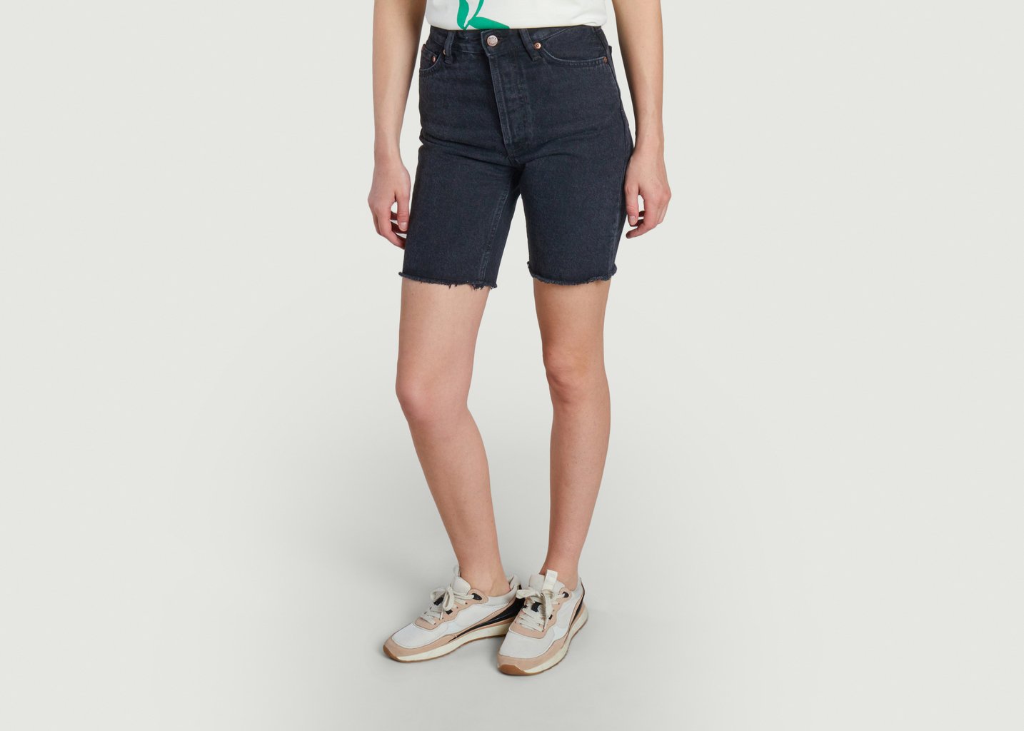 l'exception Short Maud Noir Nudie Jeans