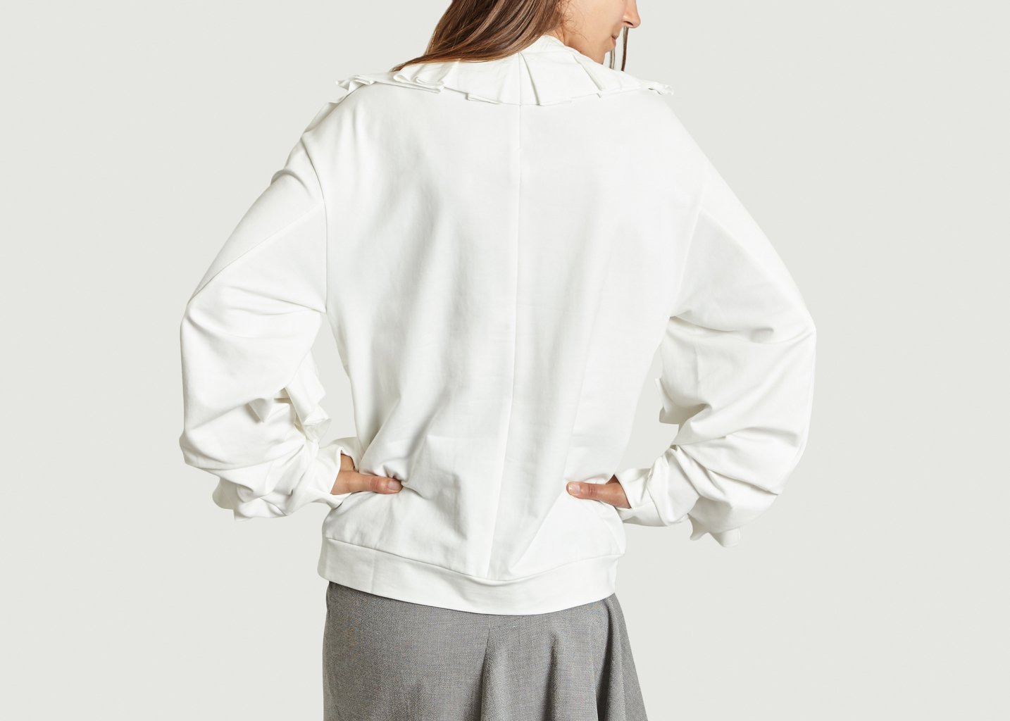 L'exception Sweat Ajouré à Volants Blanc Masha Ma