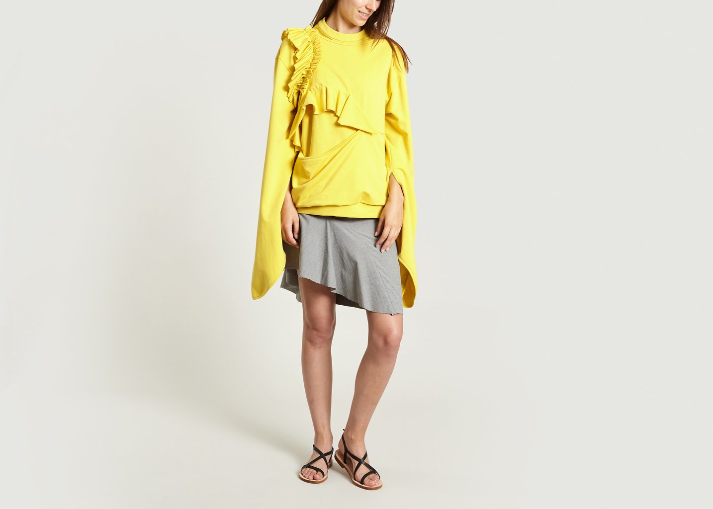 L'exception Sweat Ajouré à Volants Jaune Masha Ma