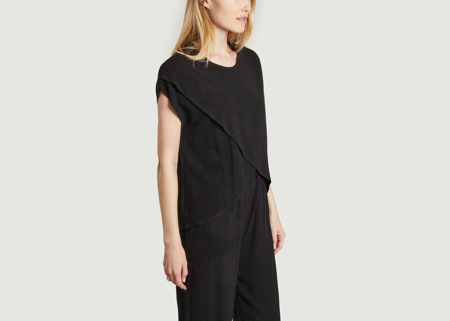 L'exception Top Ample Lucia Noir Rita Row