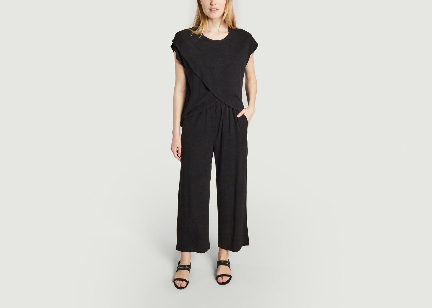 L'exception Top Ample Lucia Noir Rita Row