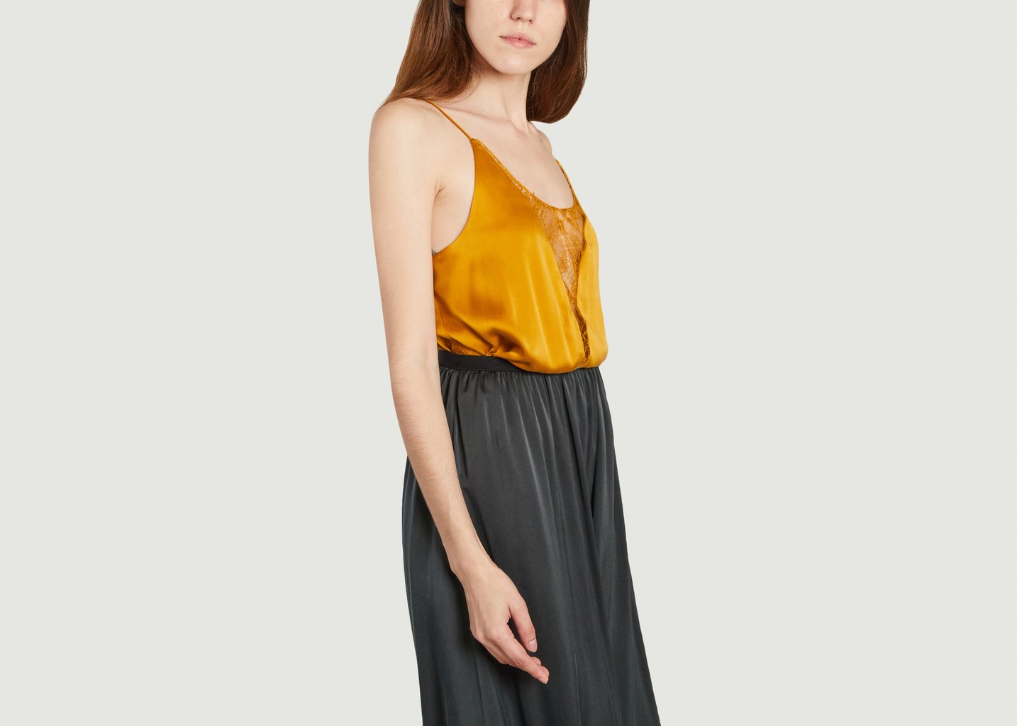 L'exception Top En Soie Muse Ocre Karma Koma
