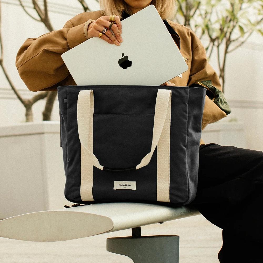 L'exception Tote Bag W.F.A Pro Noir Native Union