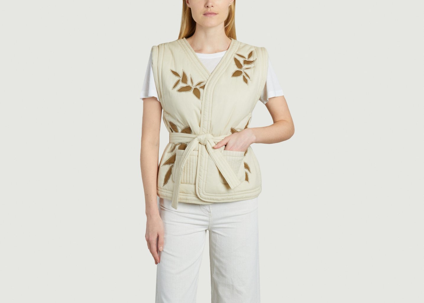 l'exception Veste sans manches Guapao Ecru Diega