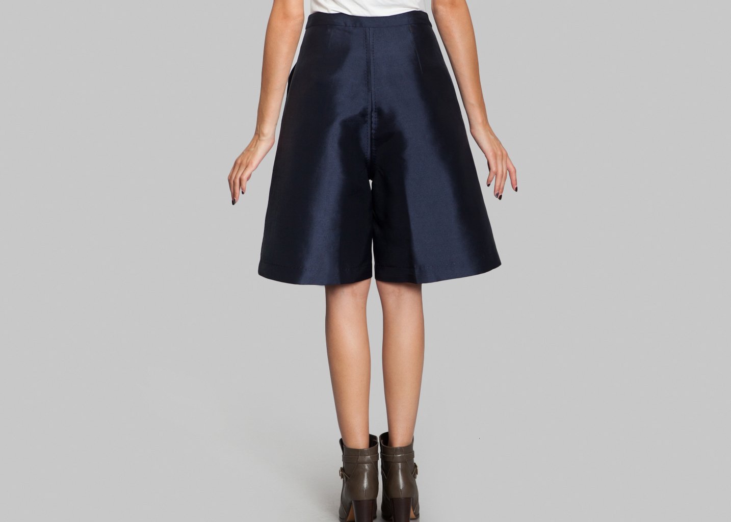L'exception Wide Leg Short Bleu Marine Masha Ma
