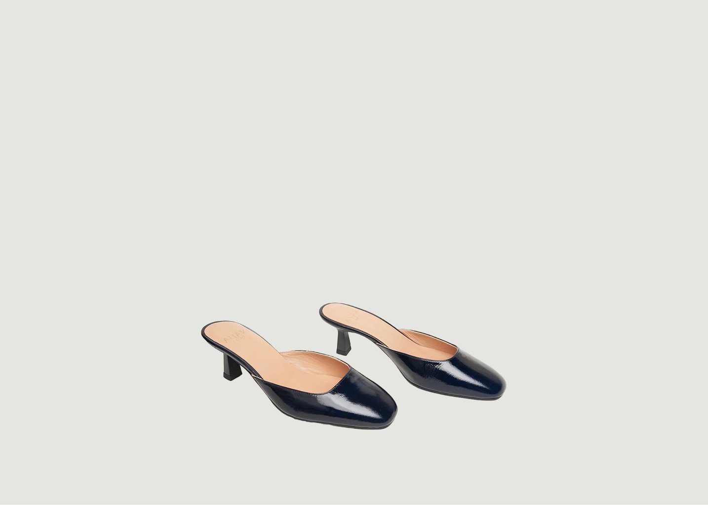 L'exception Mules Courtney Vernis Bleu Marine Anaki