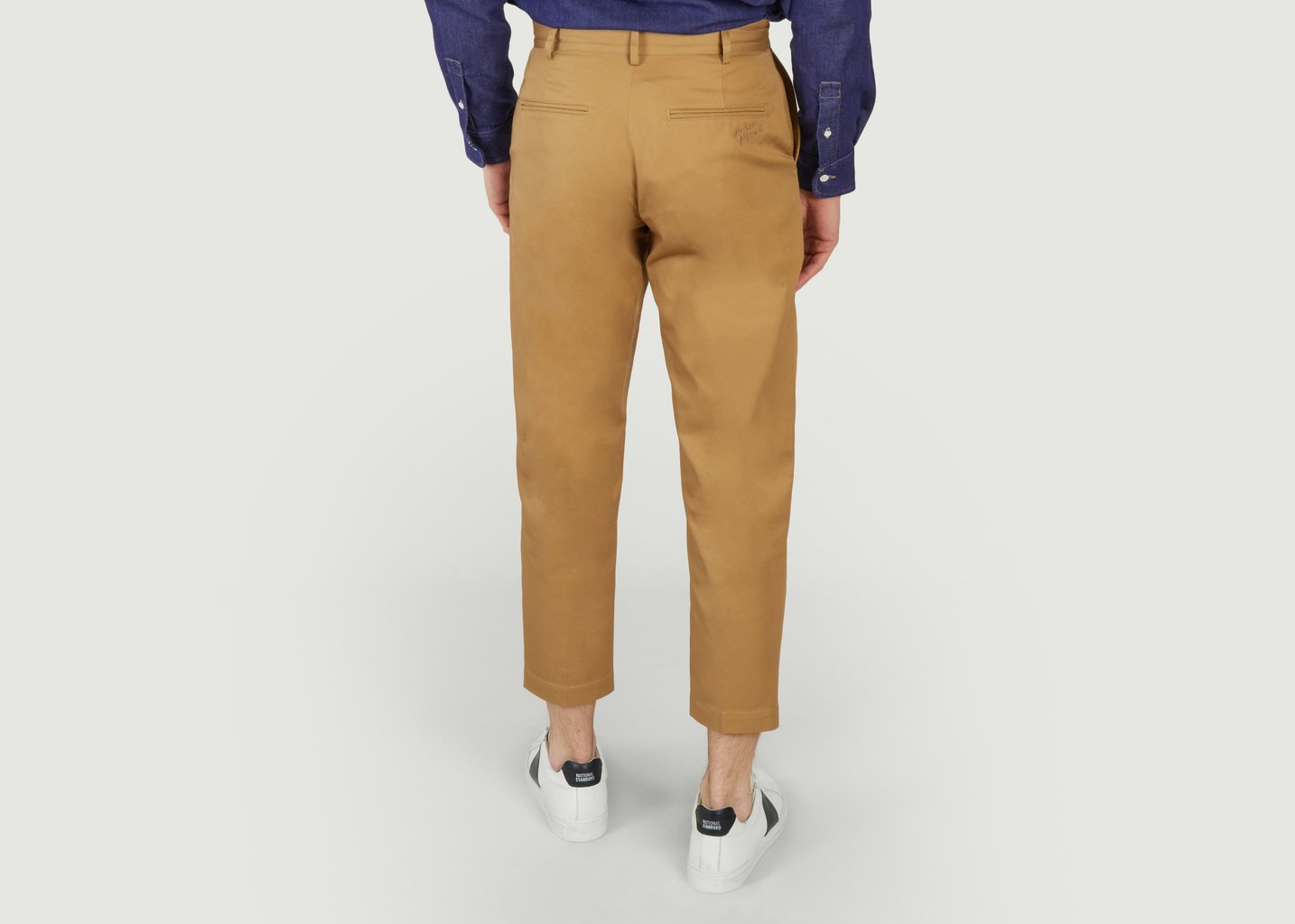 L'exception Pantalon Chino Carotte Beige Maison Kitsuné