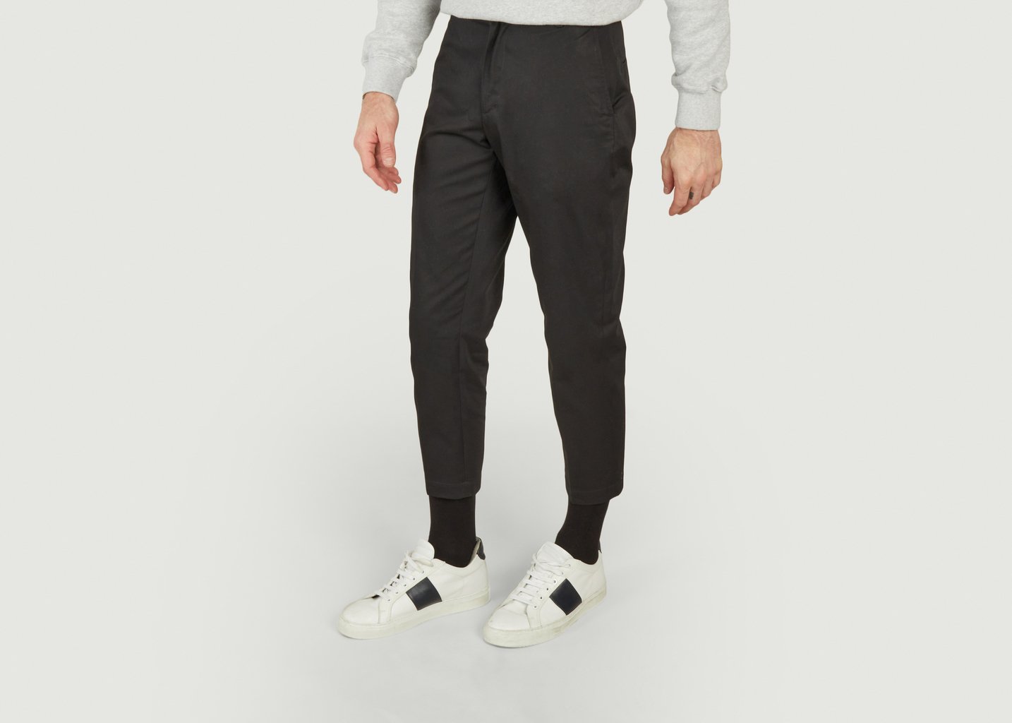 L'exception Pantalon Chino Carotte Noir Maison Kitsuné