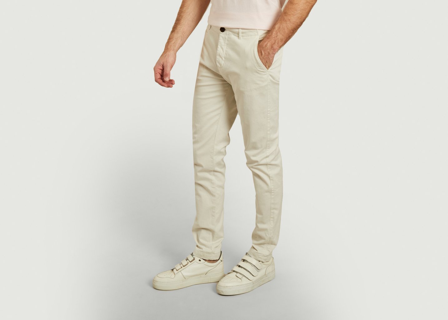 L'exception Pantalon Chino Classique Blanc Cuisse De Grenouille