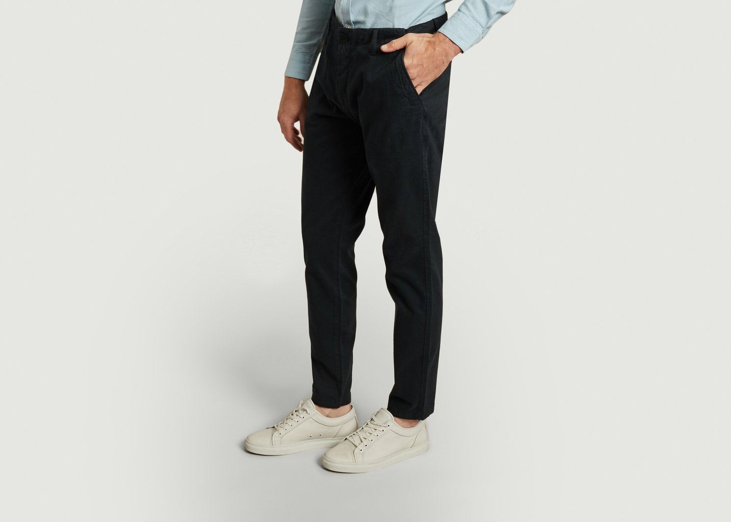L'exception Pantalon Chino Uni Joe Bleu Marine Knowledge Cotton Apparel