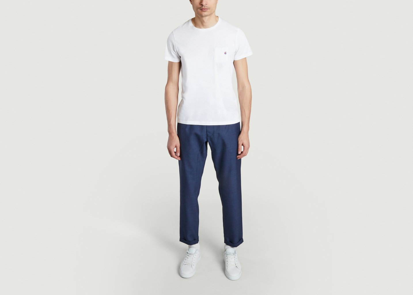L'exception Pantalon Coupe Carotte En Laine Vierge Sienna Bleu Marine Noyoco