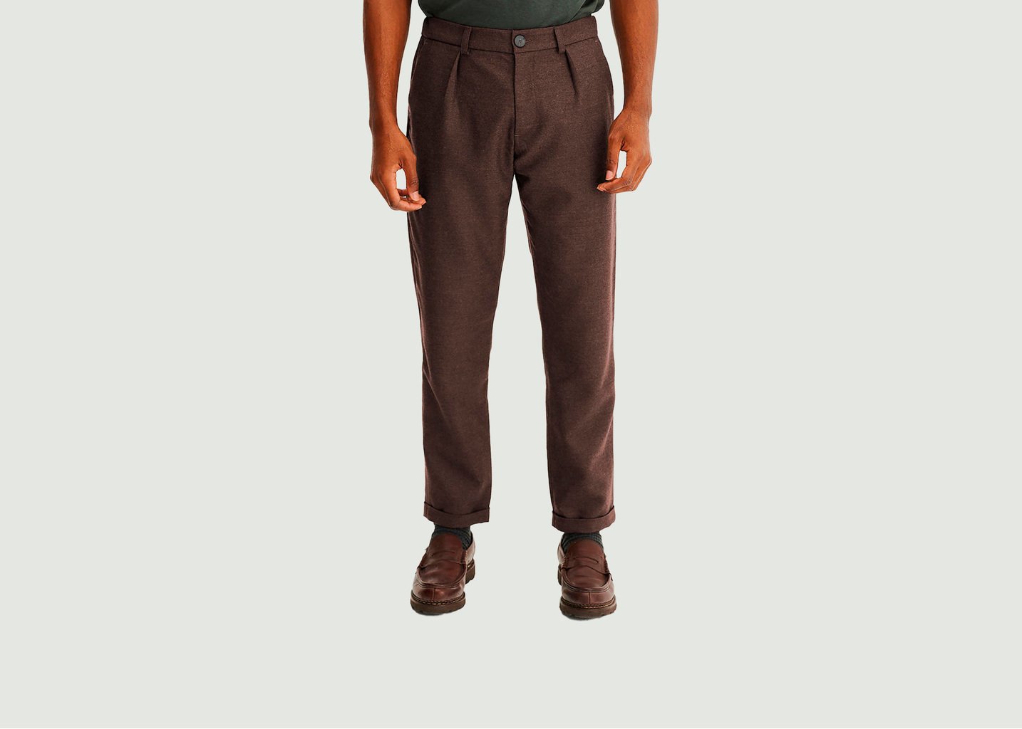 L'exception Pantalon Coupe Carotte En Laine Vierge Sienna Marron Noyoco