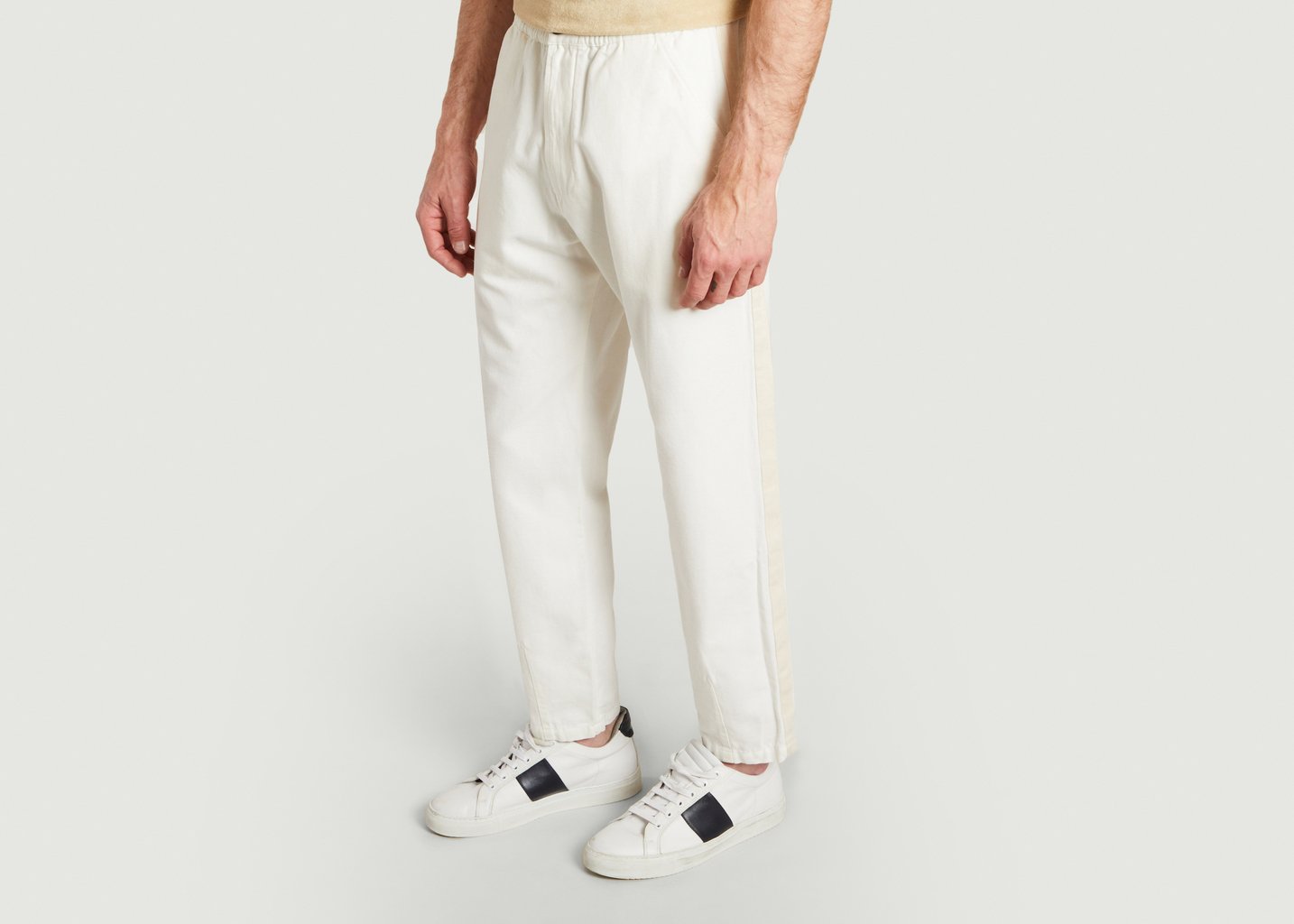 L'exception Pantalon De Survêtement Fuselé Ecru Universal Works