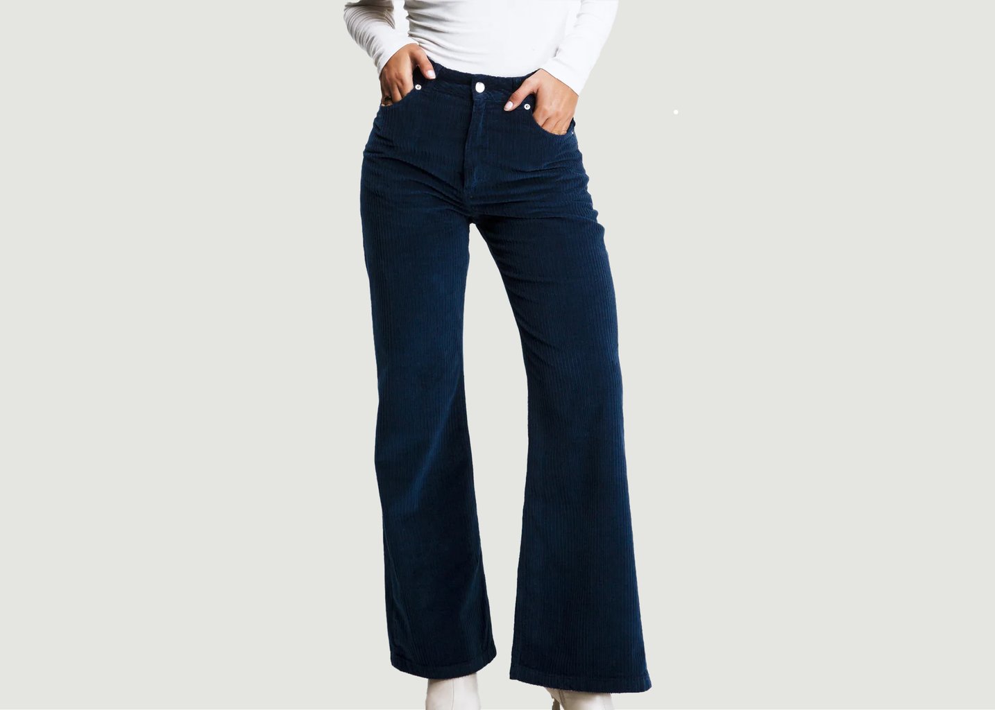 l'exception Pantalon Flare en velours côtelé Bleu Marine Côtelé Paris