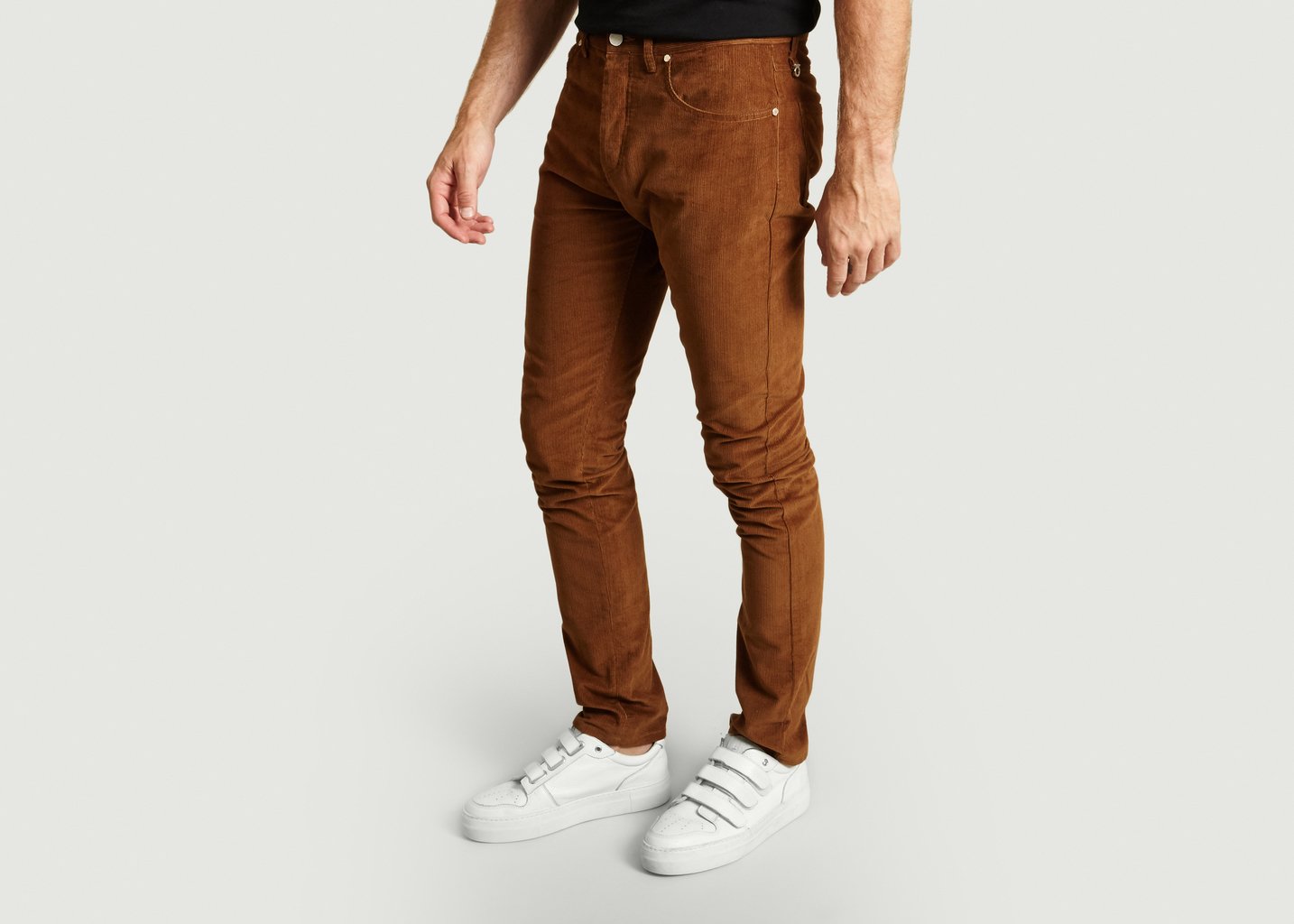 L'exception Pantalon Uni En Velours Camel M.X Maxime Simoëns