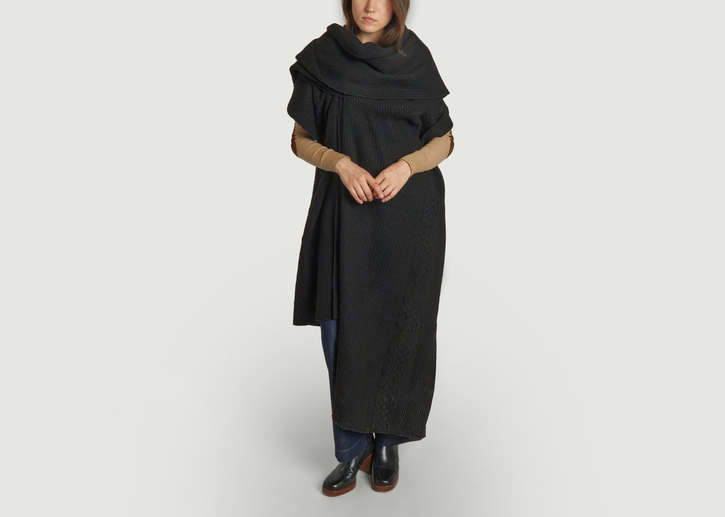 L'exception Poncho Manto De Luz Noir Adriana Santacruz