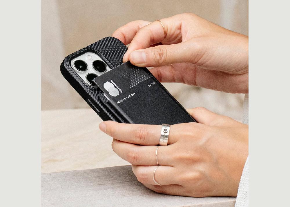 L'exception Portefeuille Classique Magnétique Noir Native Union