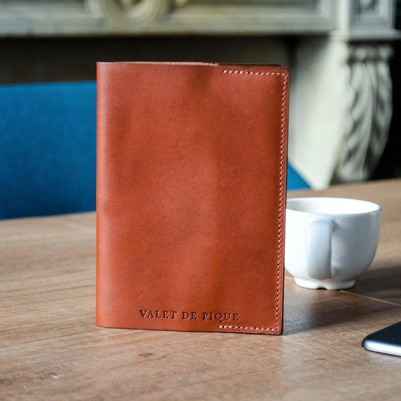 L'exception Protège Passeport Jules Chocolat Valet De Pique