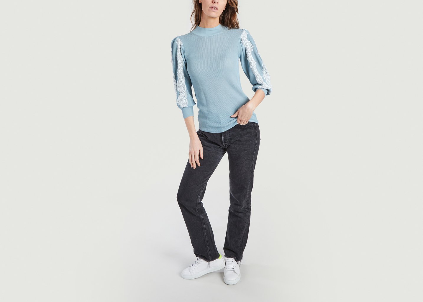 L'exception Pull Col Cheminée Avec Dentelle Bleu Clair See By Chloé
