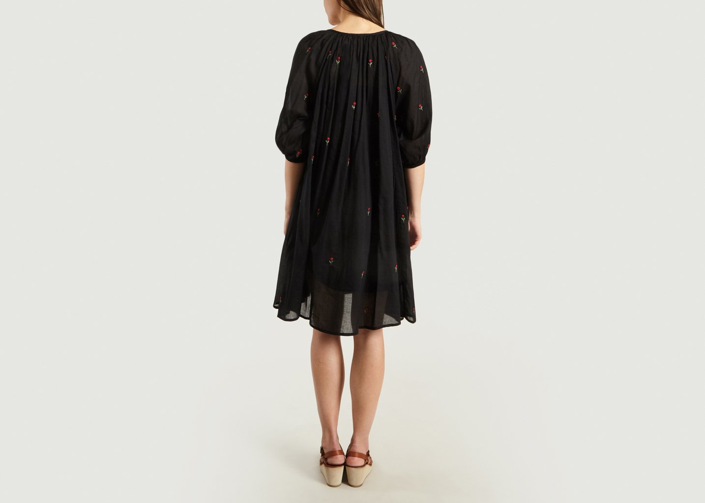 L'exception Robe Brodée Begonia Noir Mes Demoiselles