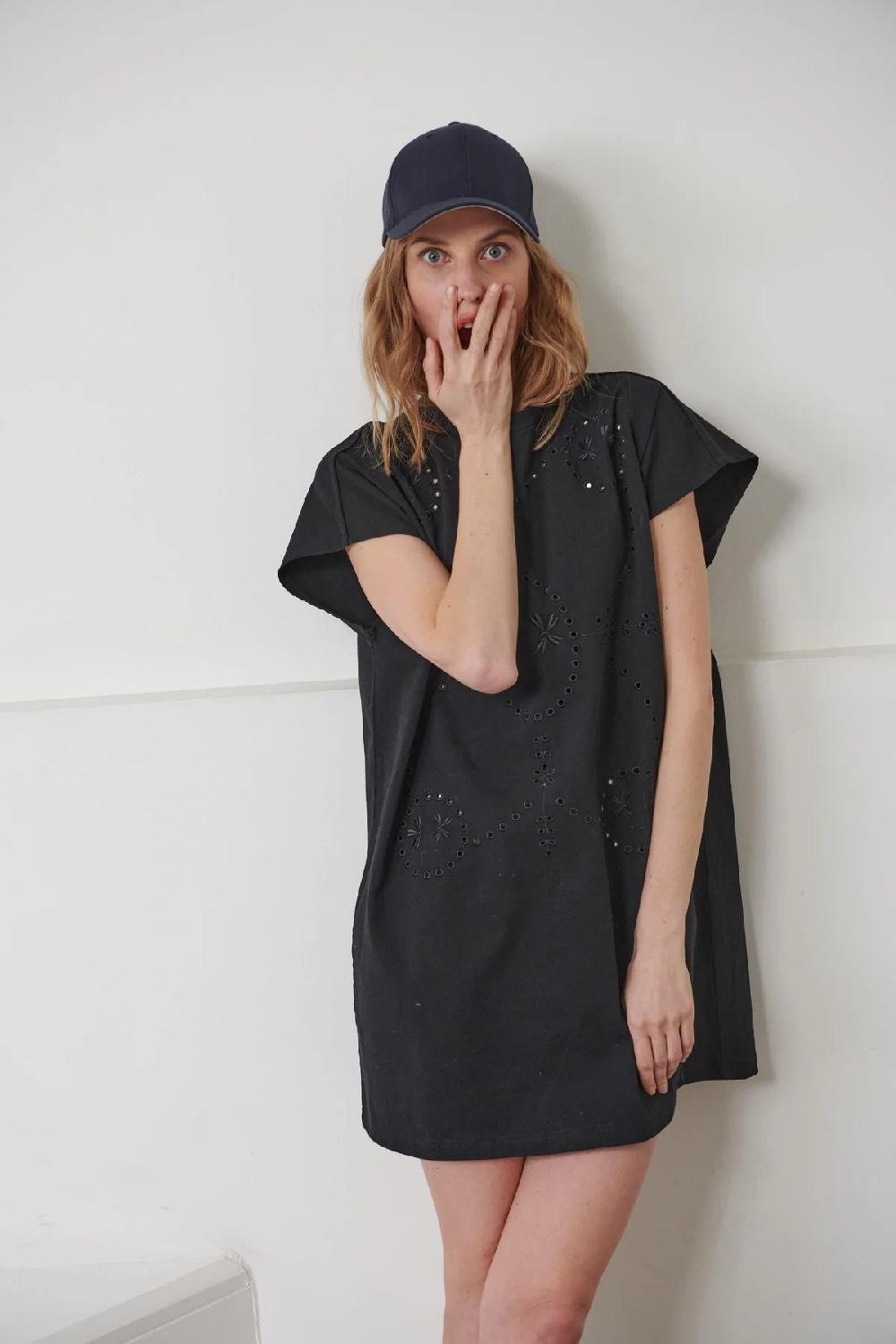 L'exception Robe Brodée Tamara Noir Sarah De Saint Hubert