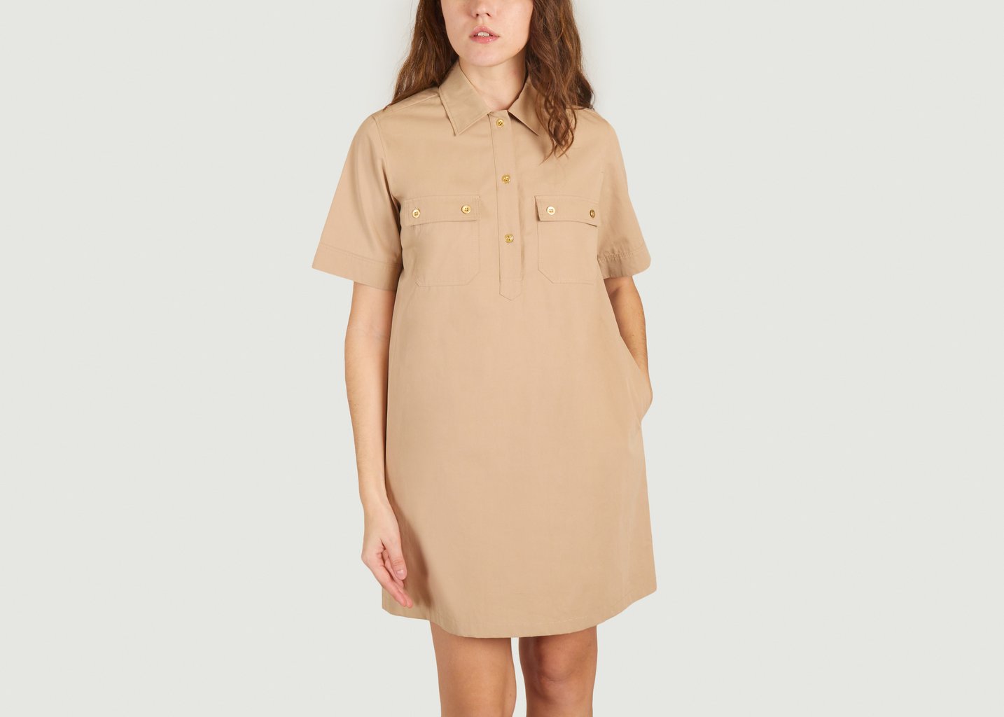 l'exception Robe chemise courte manches courtes Berangere Beige APC Paris