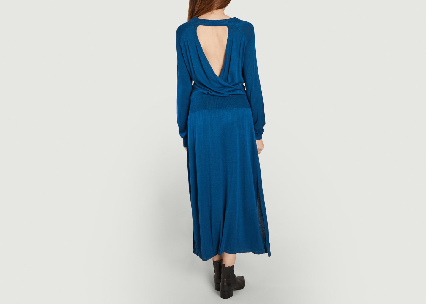L'exception Robe Longue Manches Longues Dos Ouvert Crimson Bleu Canard Karma Koma