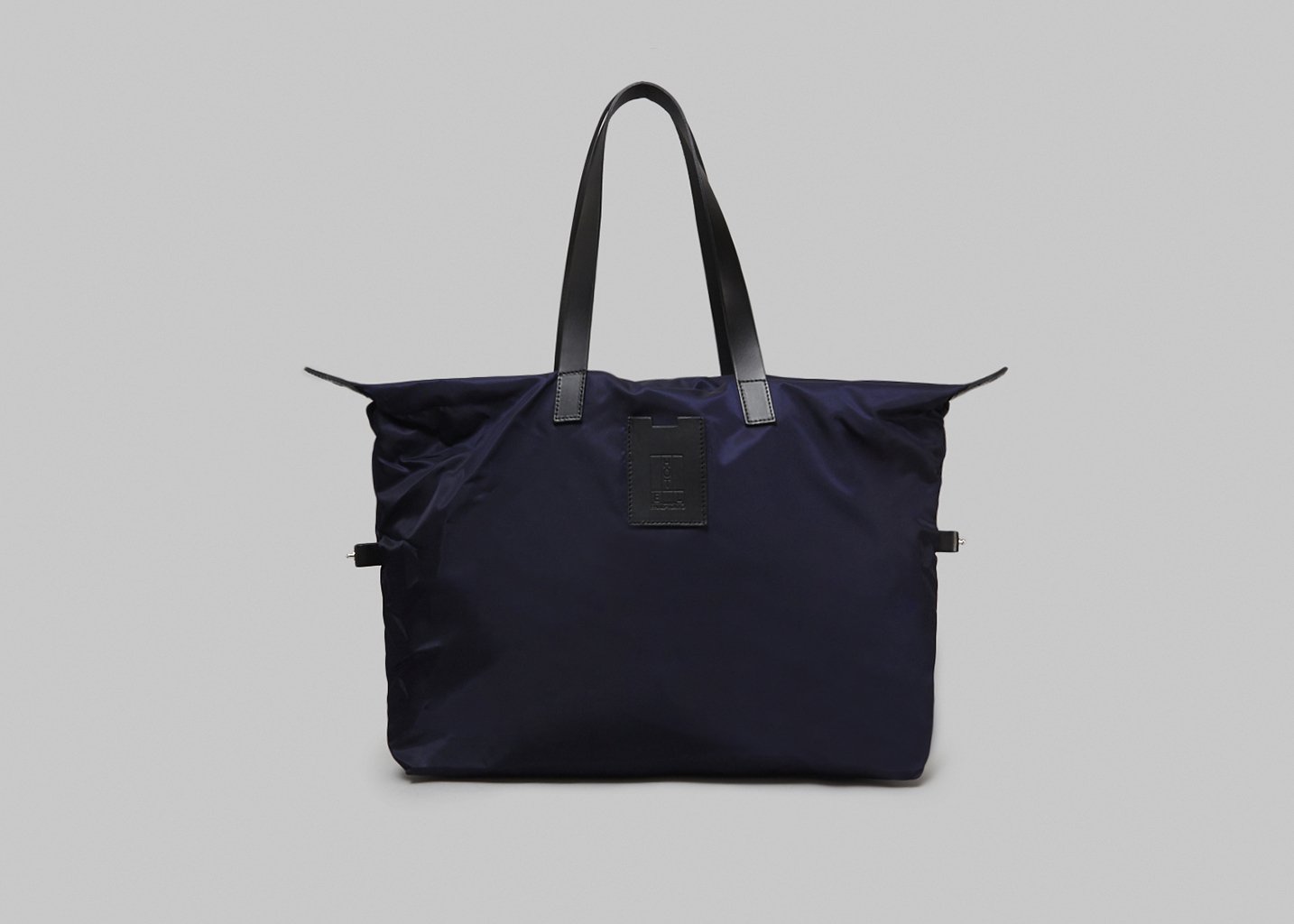 L'exception Sac Zip Medium Bleu Marine Hotel Paris Tokyo