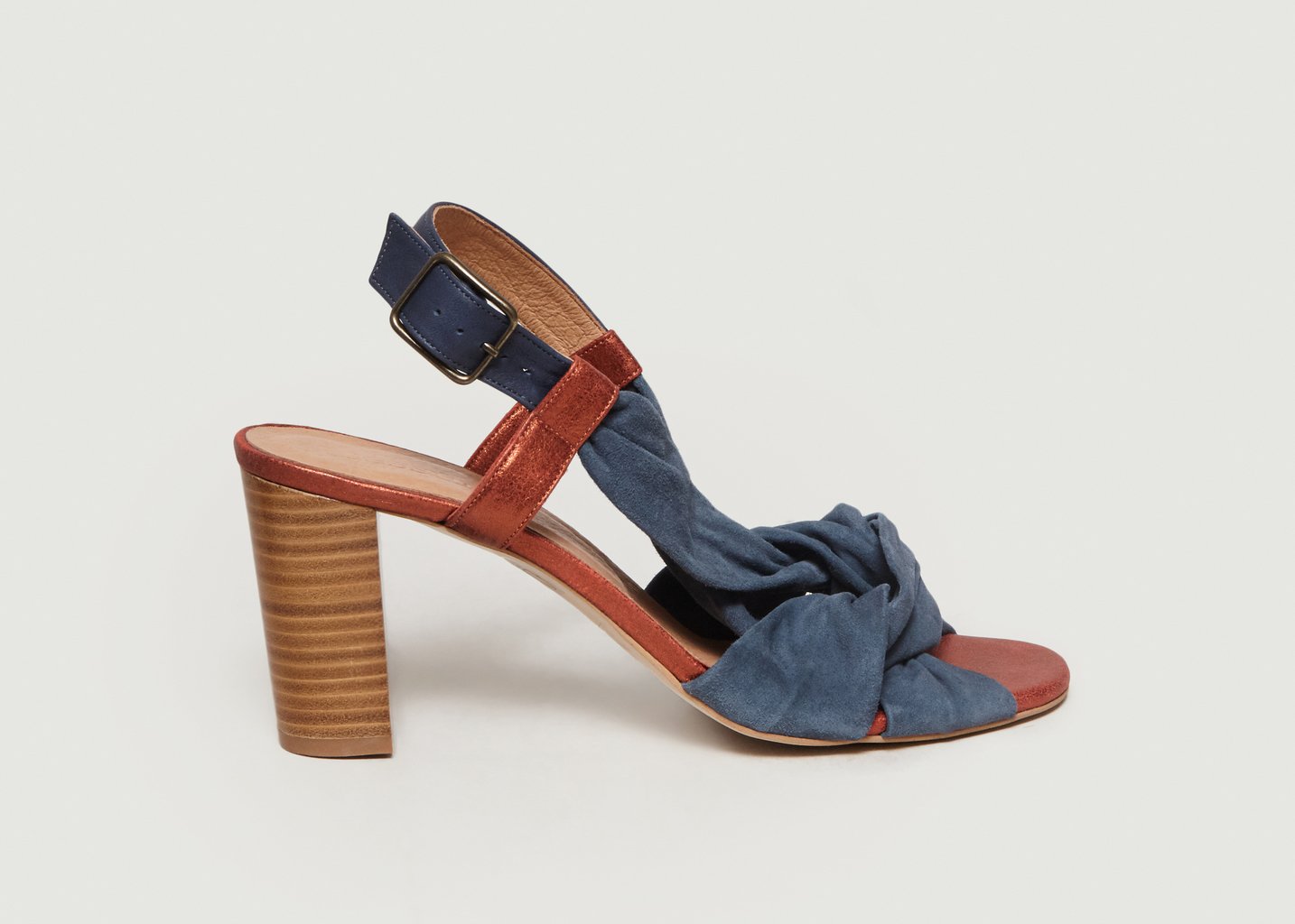 L'exception Sandales En Cuir A Talons Maab Bleu Sessùn