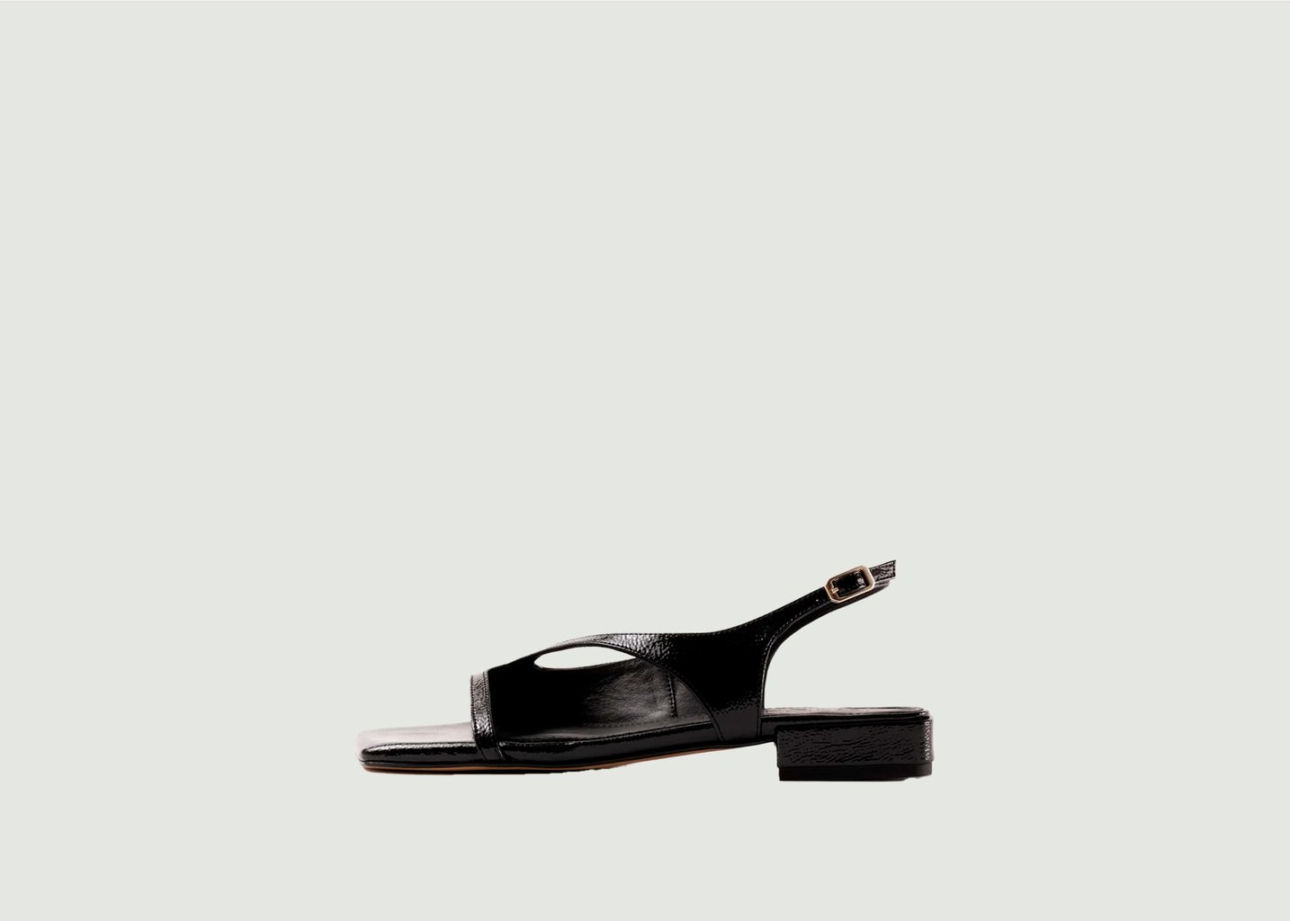 l'exception Sandales plates en cuir verni froissé Lisa Noir Souliers Martinez
