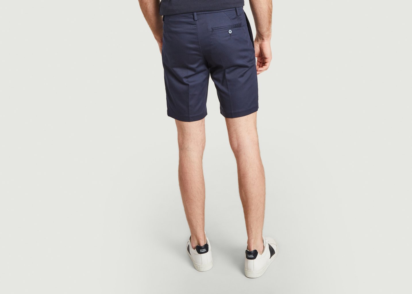 L'exception Short à Pinces Bleu Marine JagVi Rive Gauche