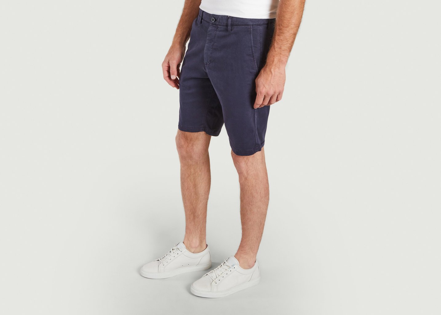 L'exception Short Crown 1154 Bleu Marine No Nationality 07