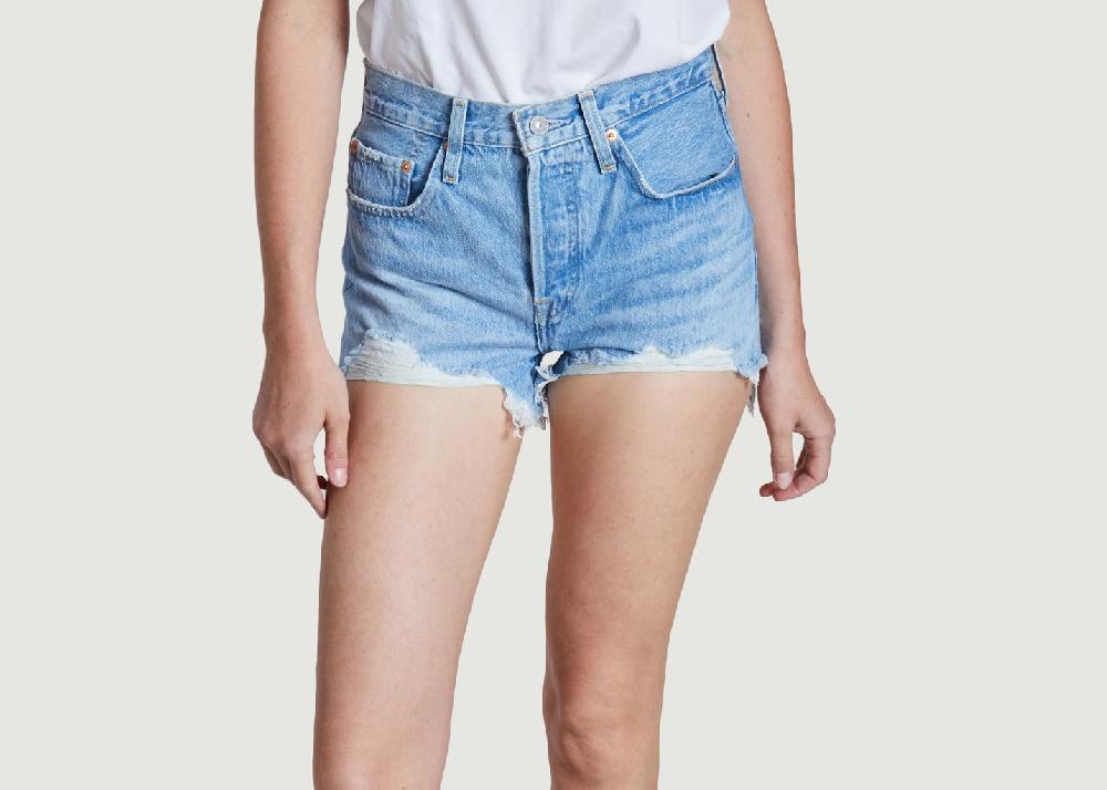 l'exception Short en jean délavé 501 Original Bleu Clair Levi's Red Tab