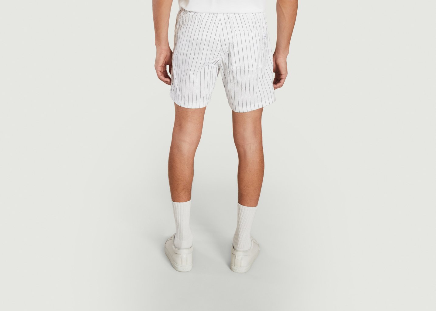 L'exception Short Gregor 5246 Imprimé No Nationality 07