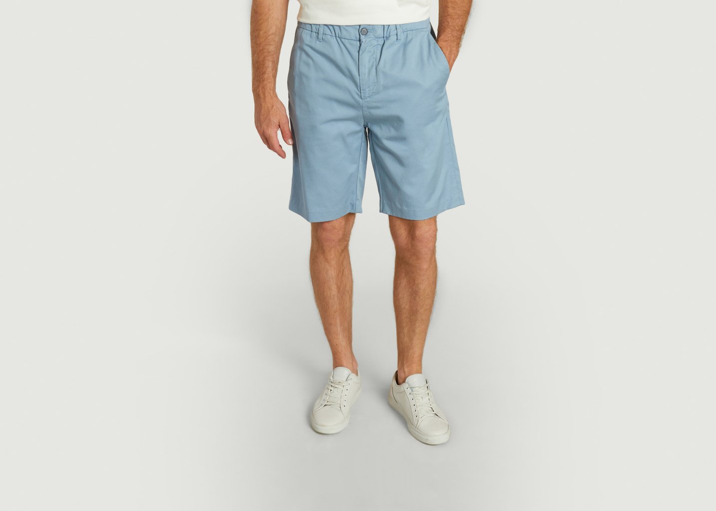 L'exception Short Theodor 1365 Bleu No Nationality 07