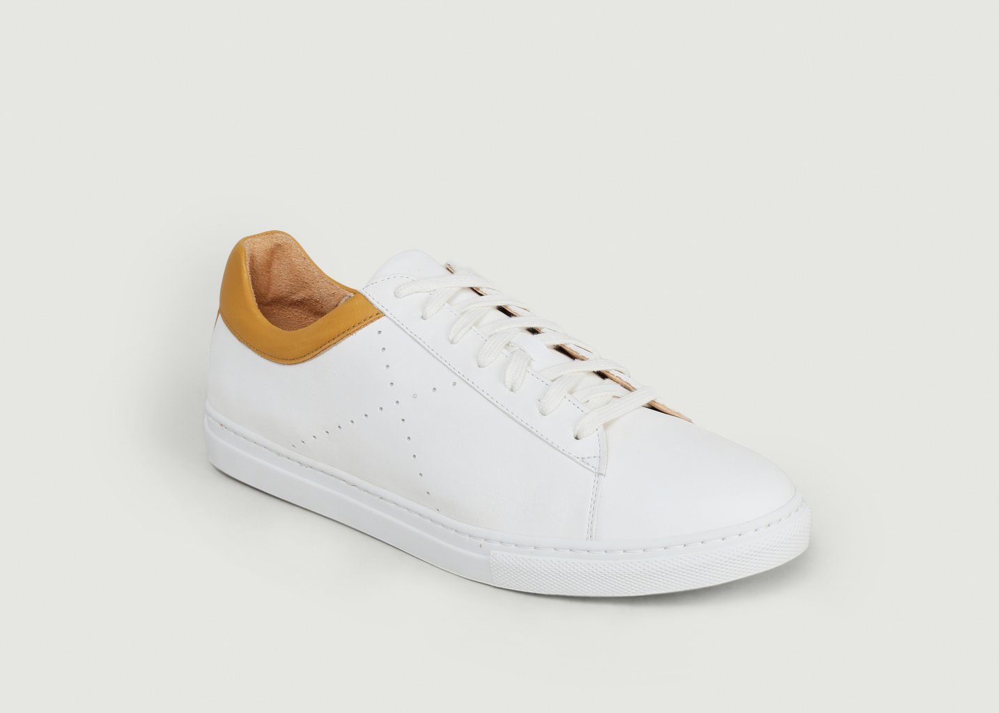l'exception Sneakers bien conçues Caramel L'Exception Paris