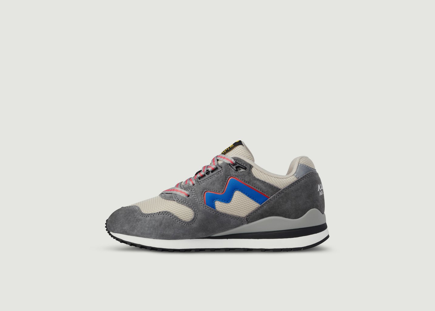 L'exception Sneakers De Running En Cuir Suédé Et Mesh Synchron Classic Gris Karhu