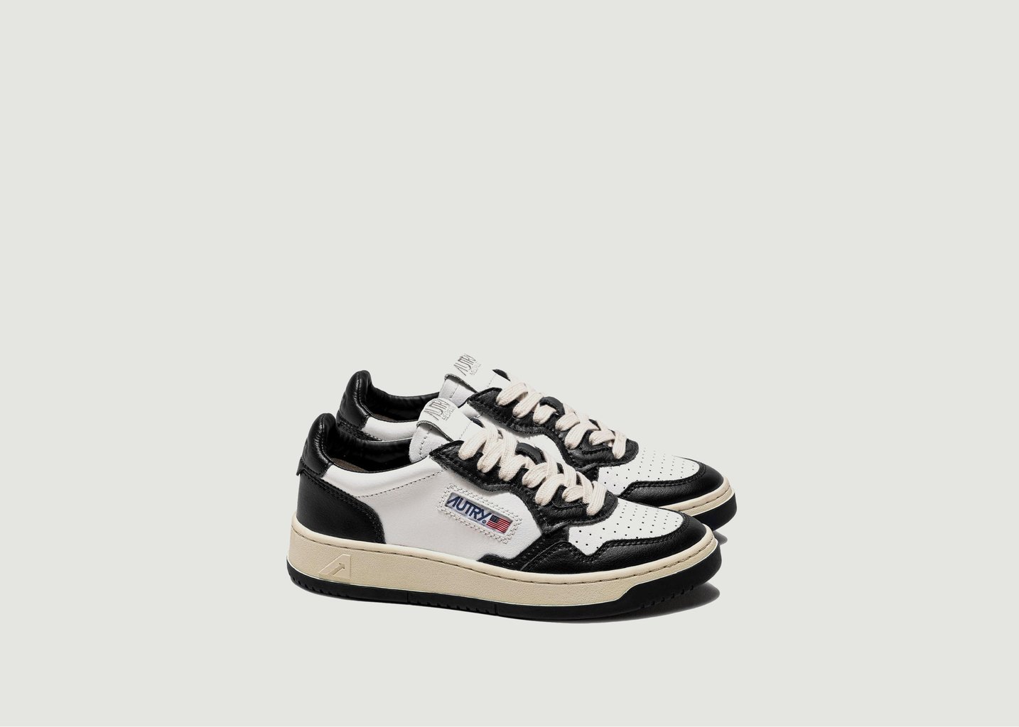 L'exception Sneakers Medalist Low En Cuir Noir AUTRY